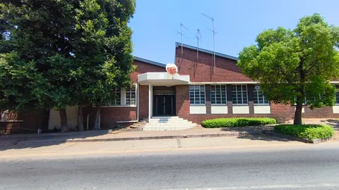 09 Ruven Road, Benrose